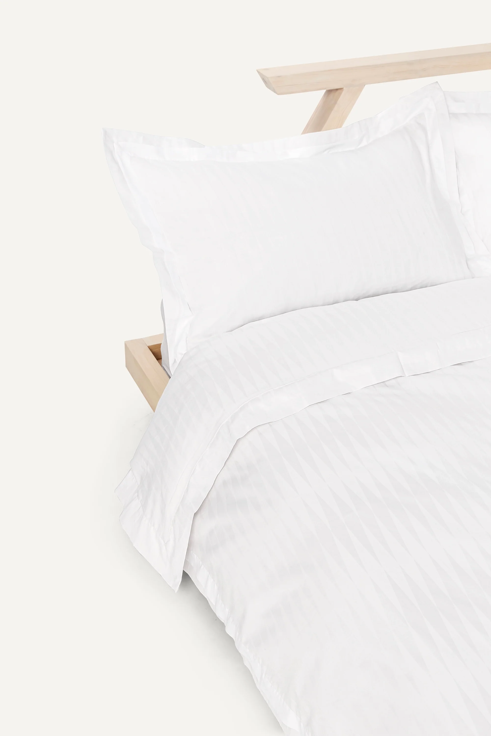 Jacquard Organic Cotton Duvet Cover - Pure White - Image 4