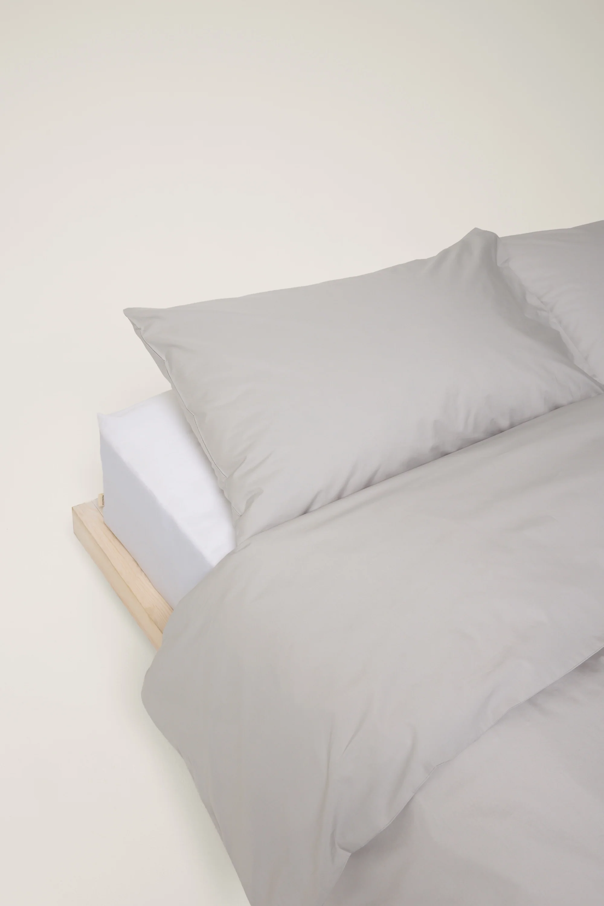 Percale Organic Cotton Duvet Cover - Equinox Silver - Image 4