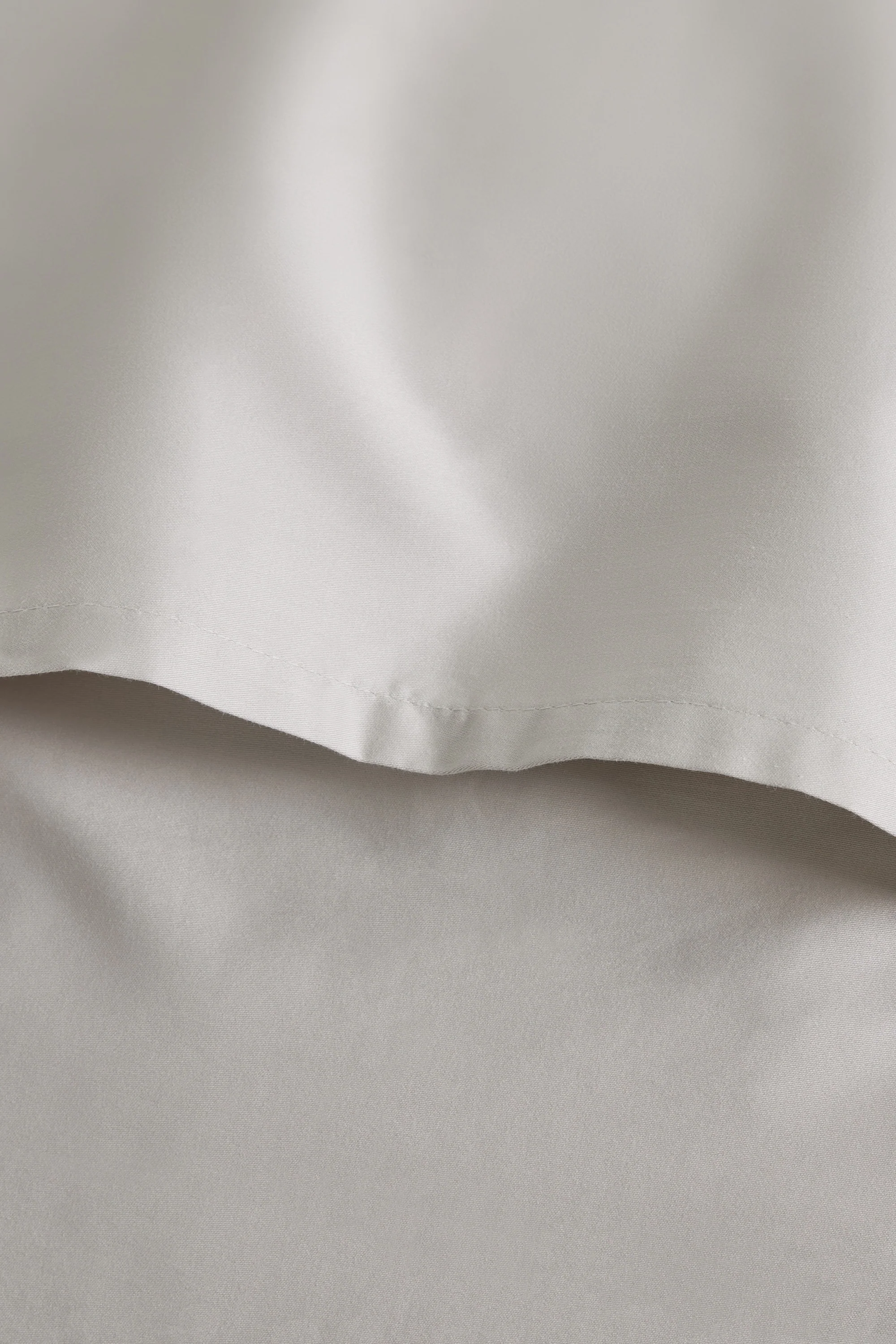 Sateen Organic Cotton Pillowcases - Equinox Silver - Image 3