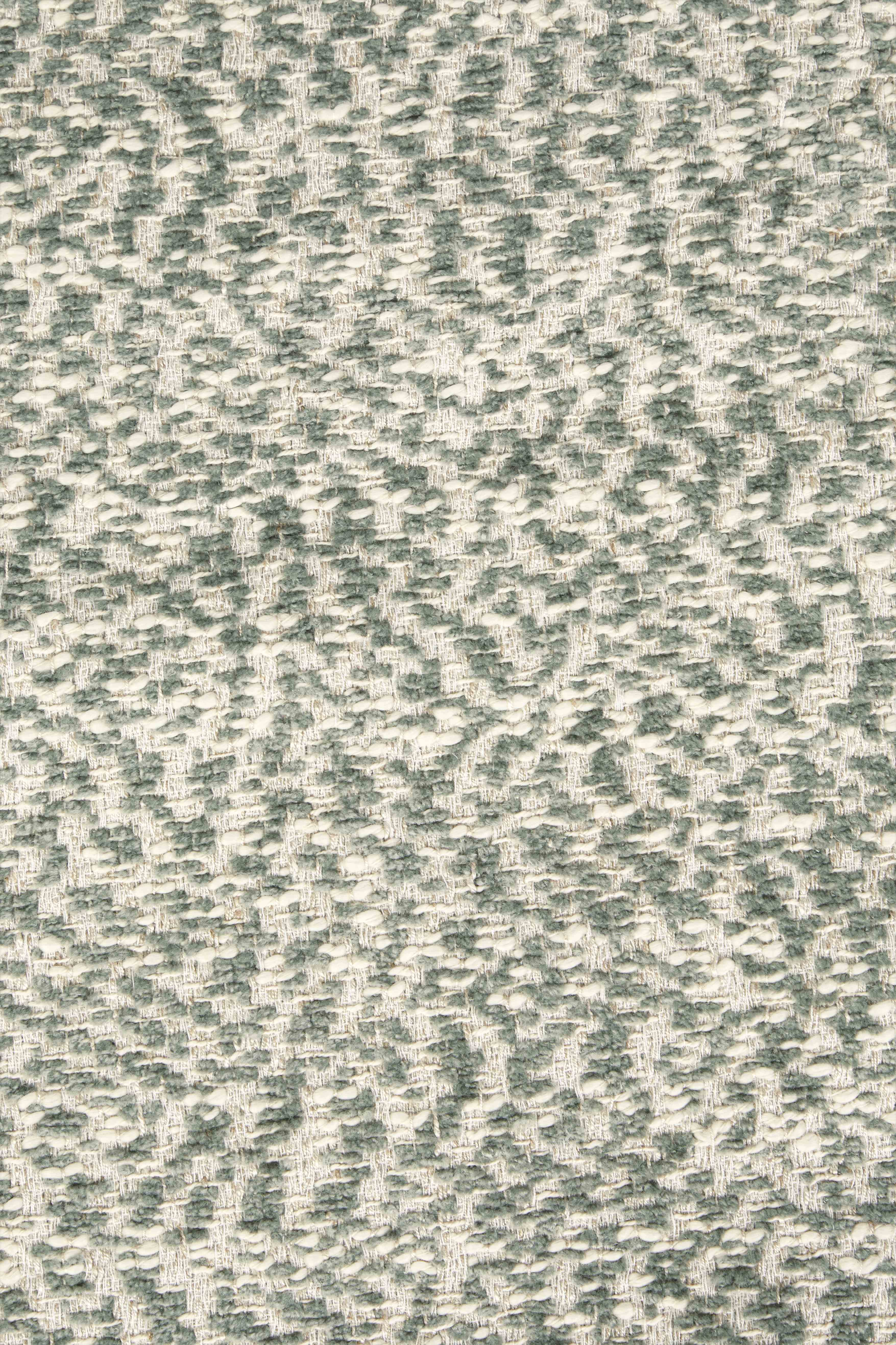 Sawan Jacquard Throw - Leaf Green - Image 3